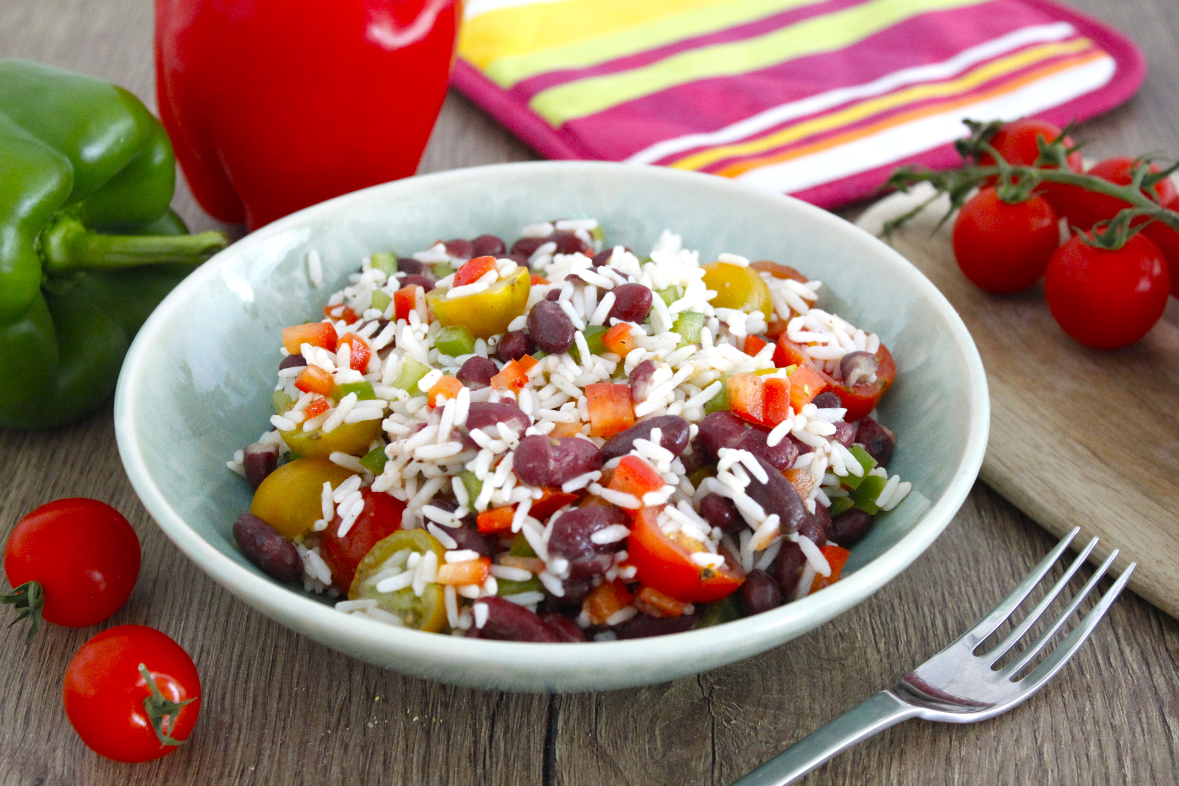 Salade de riz haricots rouges et poivrons