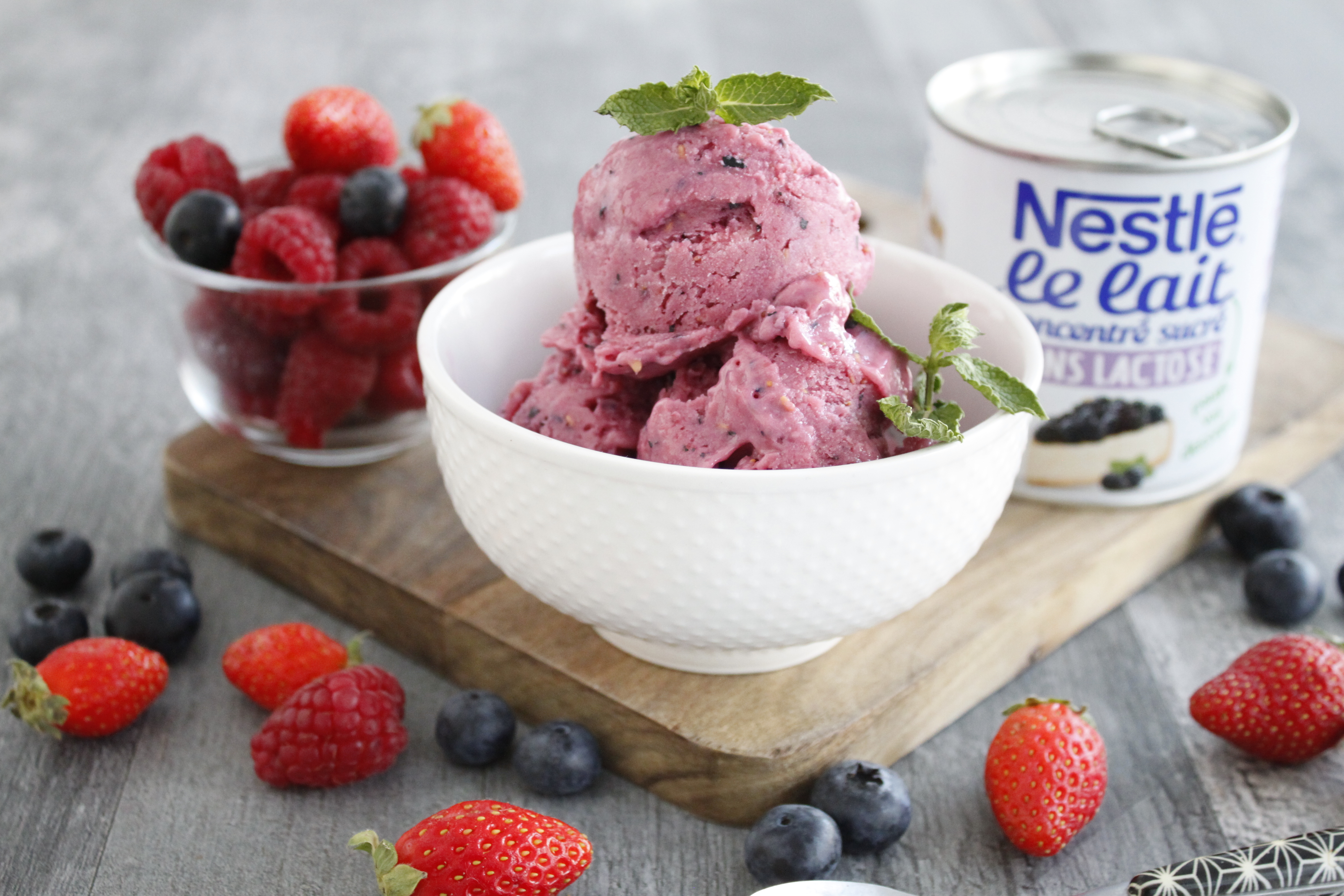 Glace aux fruits rouges
