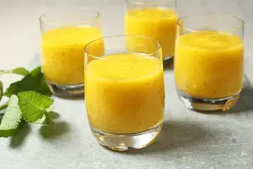 Smoothie mangue orange menthe