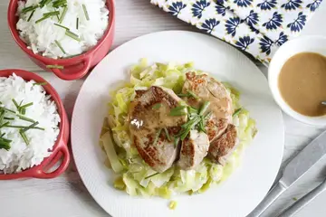 Noisettes de veau et compotée de poireaux