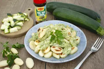 Gnocchi au coulis de courgette et mozzarella