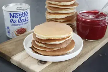 Pancakes au lait concentré sucré