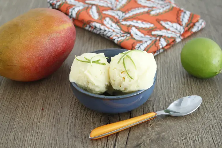Crème glacée mangue citron vert