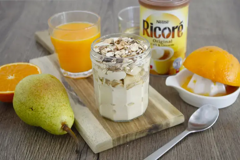 Verrine skyr céréales à la Chicorée et jus d'orange pressé