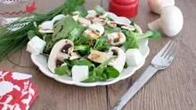 Salade de mâche aux champignons