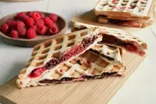 Croq'gaufre au chocolat bio et framboises