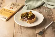 Tartelettes au chocolat praliné et pistaches caramélisées