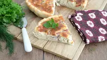 Tarte au fromage blanc, allumettes et fines herbes