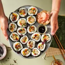 GIMBAP ARC-EN-CIEL AU VUNA