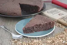 Gâteau au chocolat et pralin