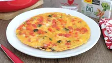 omelette aux légumes du soleil et mozzarella