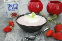 Velouté de fraises à la verveine et glace citron