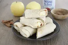 Crêpes pommes cannelle et raisins