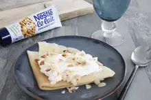 Triangles de crêpes chantilly amandes grillées