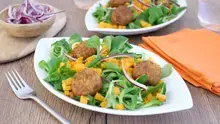 Salade de mâche, butternut confit et falafel