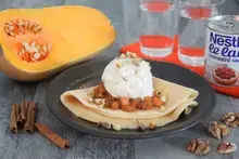 Crêpes à la compotée de butternut et glace aux noix