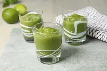 Smoothie poires pomme granny roquette