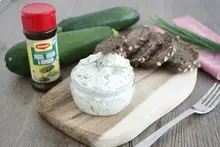 Rillettes de courgette ricotta tomates confites et fines herbes