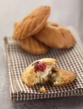 Madeleines framboises banane pépites de chocolat blanc