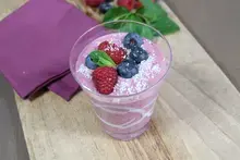 Smoothie aux myrtilles et framboises