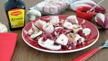 Salade d'endives et petits roulés au jambon et fromage ail fines herbes