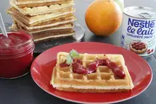 Gaufres au coulis de fruits rouges