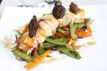 Queue de langoustes sauce aux morilles