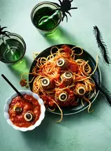 Spaghettis, boulettes aux légumes et sauce sanglante - Spécial Halloween