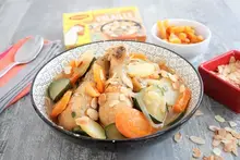 Tajine de poulet abricot amandes