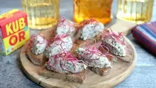 Tartine de sardines et  graines germées