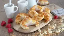 Mini croissants chocolat blanc framboises