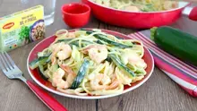 Spaghetti aux crevettes et courgette à la crème