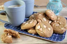Cookies aux amandes et RICORÉ® Original, Café & Chicorée