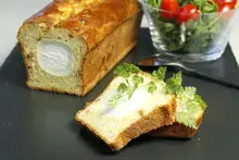 Cake au chèvre et poireaux