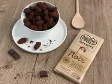 Amandes caramélisées au chocolat noir