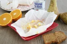 Poires à l'orange sauce pain d'épices