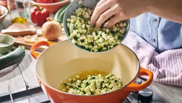 ajouter les courgettes