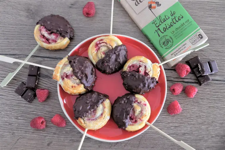 Roll's framboises chocolat noisettes