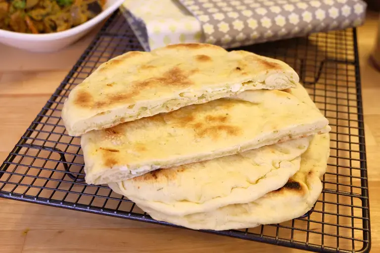 Naans au fromage