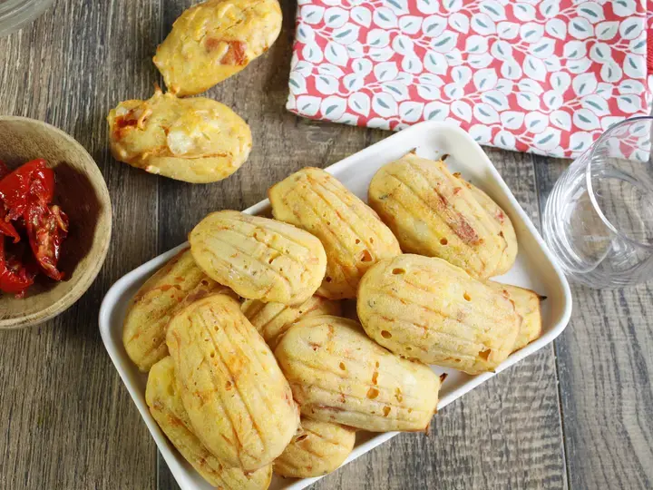 Madeleines carottes chèvre tomates confites